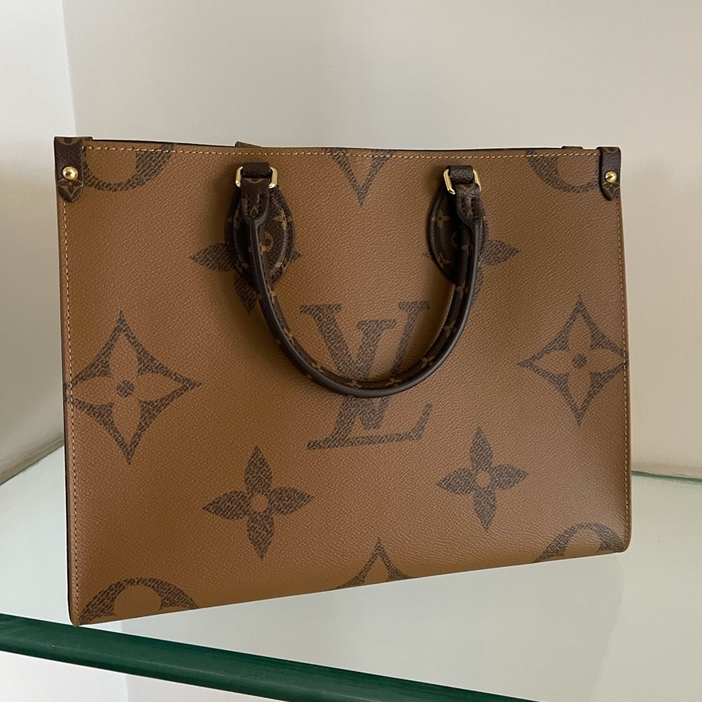 Louis Vuitton On the go Tote MM